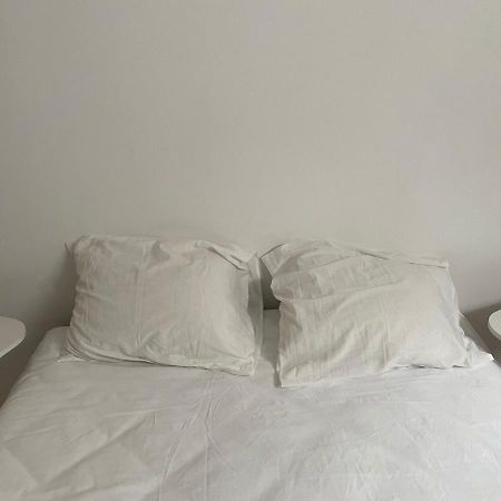 Le Wolf - 1 Chambre Privee Dans Un Appartement - 5Mn Tram Du Centre Ville - 15Mn Tram Gare Tgv Mulhouse - Wifi - Parking Extérieur photo