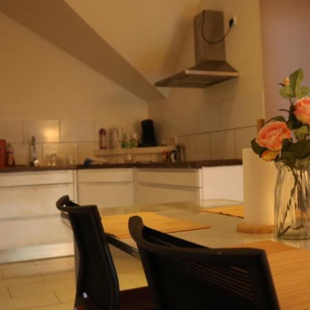 Le Wolf - 1 Chambre Dans Un T3 - 5Mn Tram Du Centre Ville - 15Mn Tram Gare Tgv Mulhouse - Wifi - Parking Extérieur photo